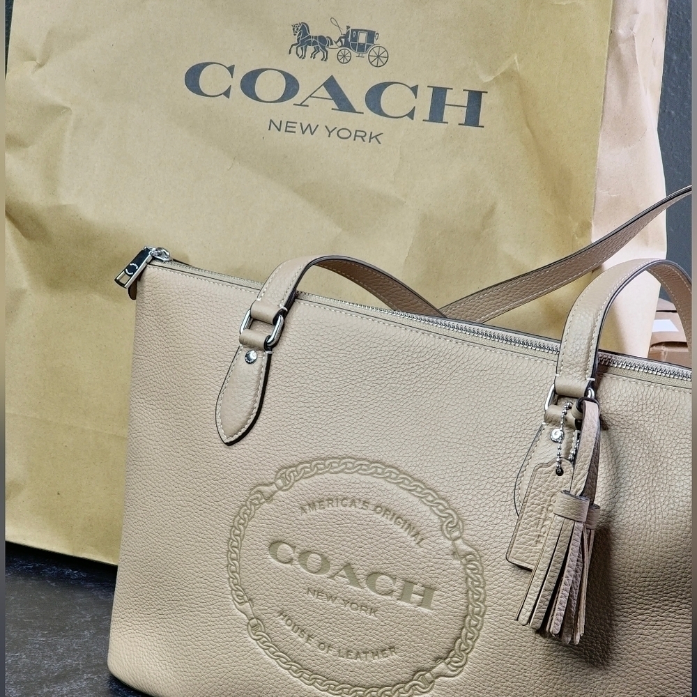 NWT Gallery Tote With Coach Heritage - Picture 6 of 14